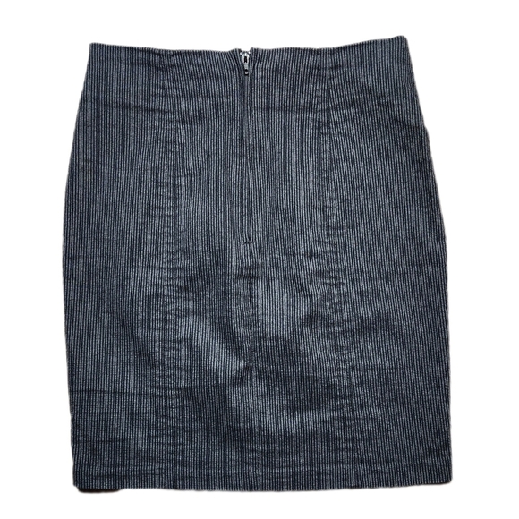 Dynamite Black Skirt Size 5 - Picture 4 of 4